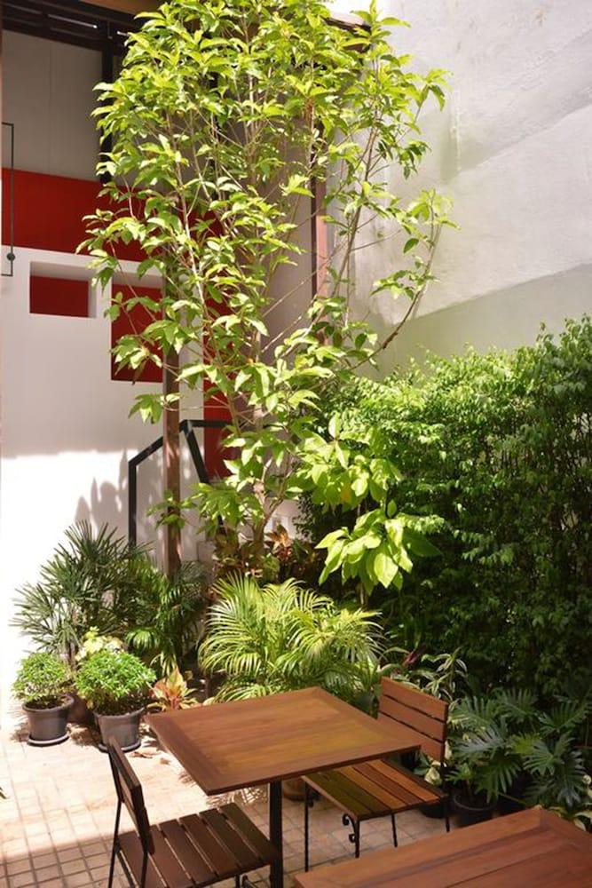 Bed and Breakfast Neighbor Phuthon Bangkok Exterior foto
