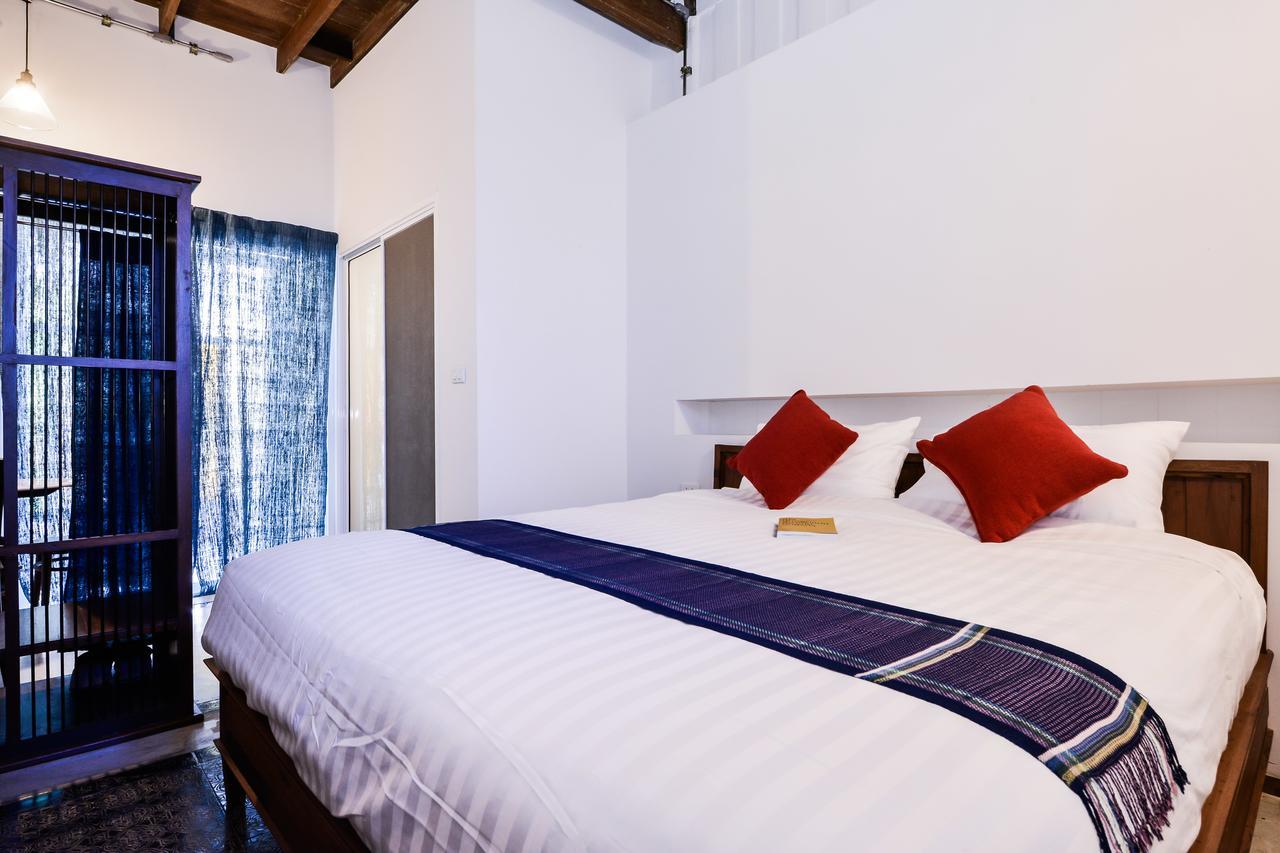 Bed and Breakfast Neighbor Phuthon Bangkok Exterior foto